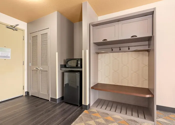 Holiday Inn Yakima By Ihg