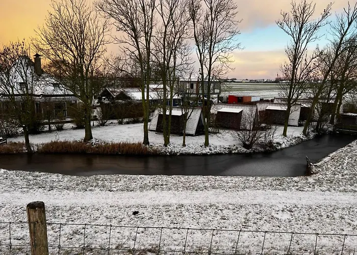 Hotelhuisjes Oosterleek