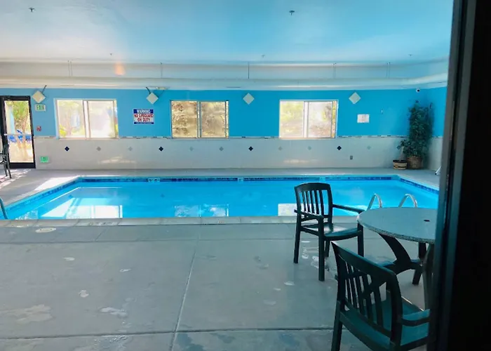 Wingate By Wyndham New Castle - Glenwood Springs