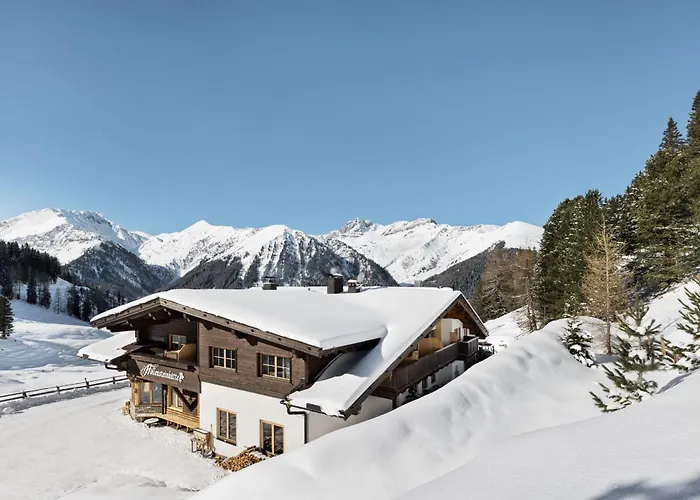 Berggasthaus Höllensteinhütte Tux