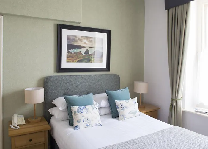 Mullion Cove & Spa