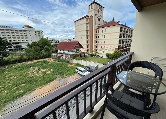 Jomtien Beach Penthouses