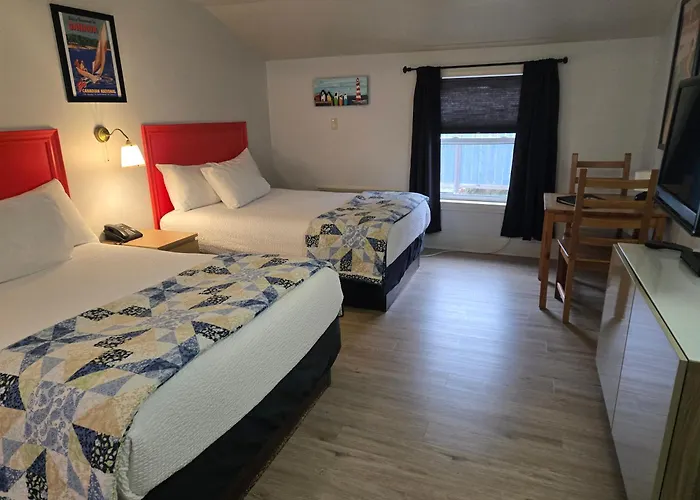 Seawinds & Cottages