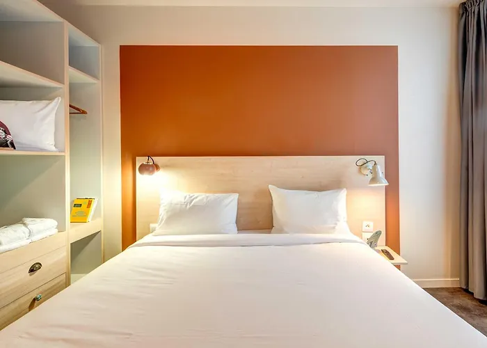 B&B Home Paris Mairie De Saint-Ouen