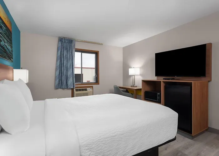 Days Inn By Wyndham Austin