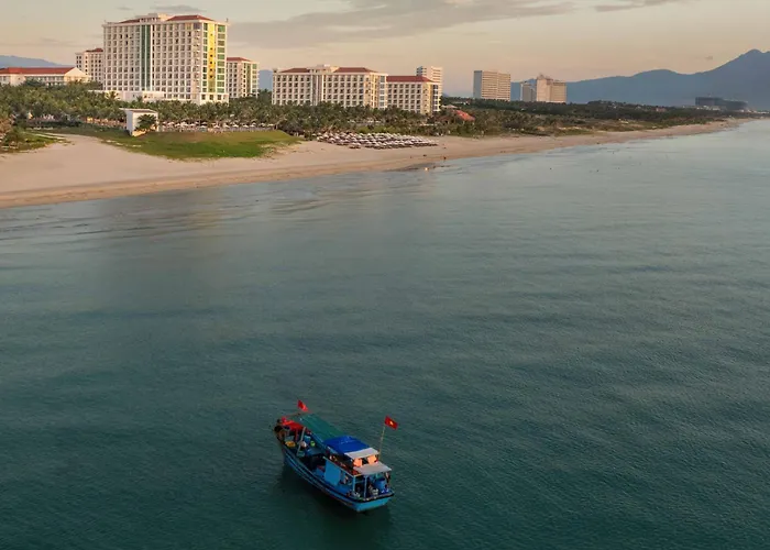 Swandor Cam Ranh Resort