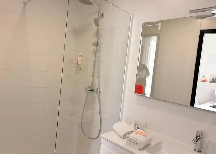 Hotel La Fabrique La Rochelle 