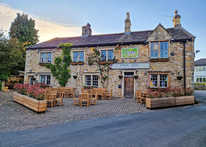 Lower Buck Inn