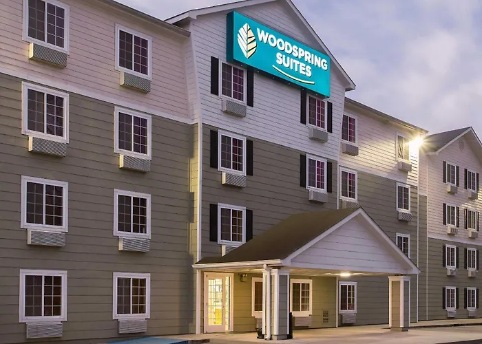 Woodspring Suites Airline Highway
