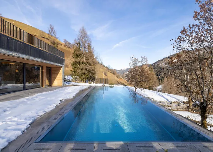 Les Dolomites Mountain Lodges San Martino in Badia