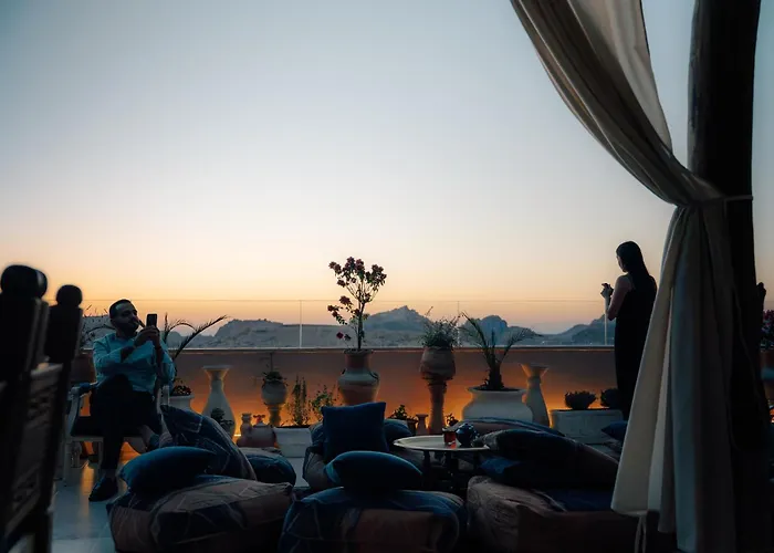 Nomads Hotel