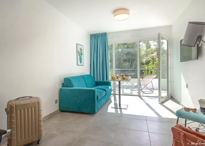 SOWELL HOTELS La Plage Saint-Raphaël