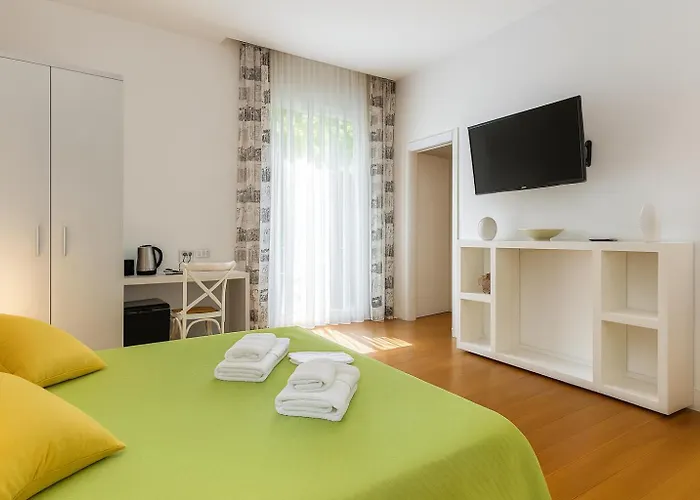 IHH Suites Rome-PIAZZA DEL POPOLO,CENTRO STORICO,PIAZZA DI SPAGNA