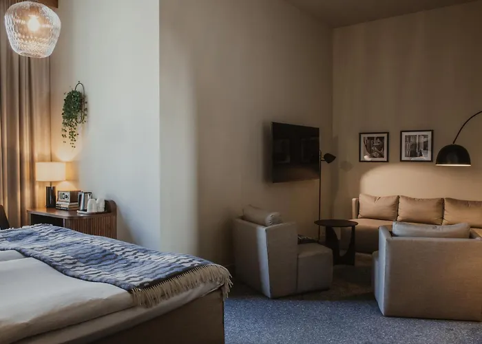 Home Hotel Tapetfabriken