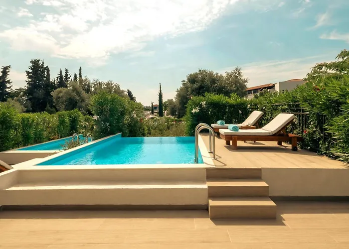 Zeus Eretria Resort