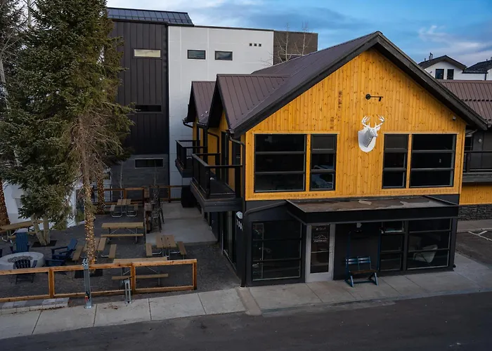 Gravity Haus Winter Park Hotel