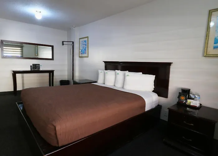 Hotel Bugambilias