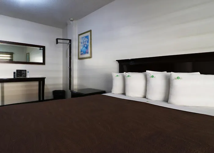 Hotel Bugambilias