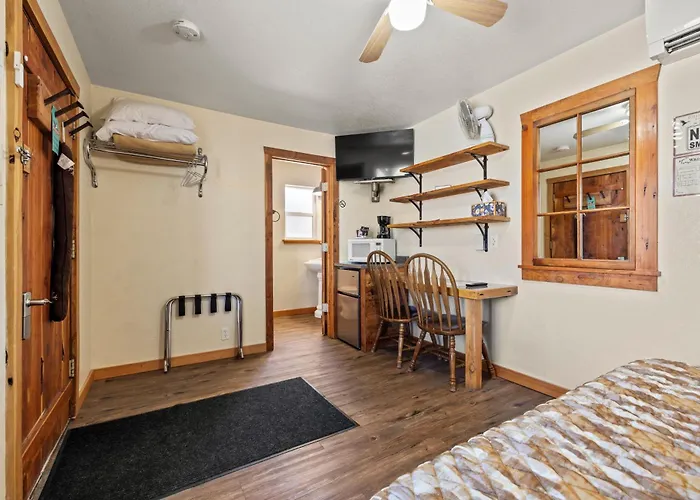 Wild Goose Lodge