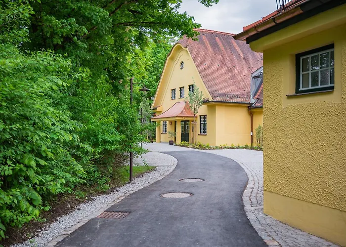Gutshotel Menterschwaige