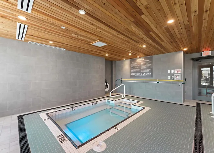 Sandman Signature Dallas Las Colinas Hotel & Suites