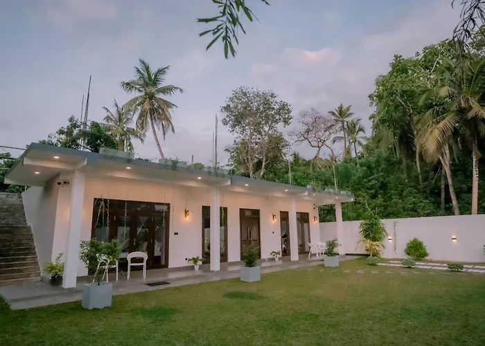 Villa Alora
