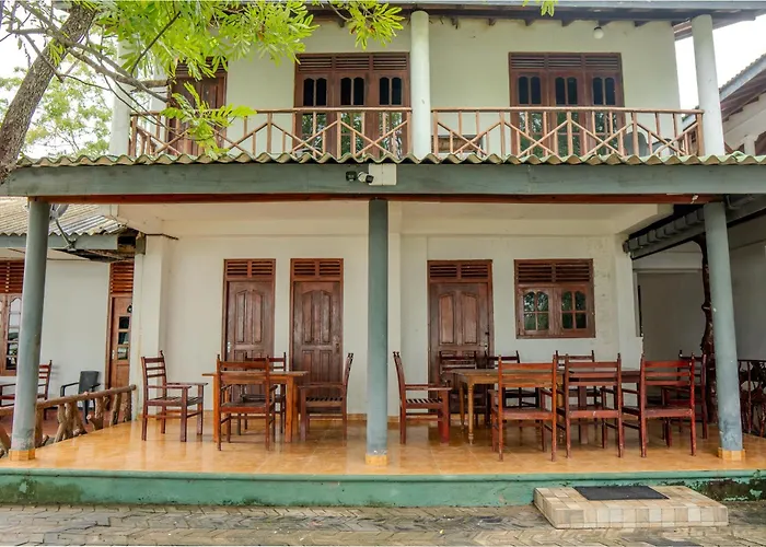 Flamingo Lake Resort Tissamaharama