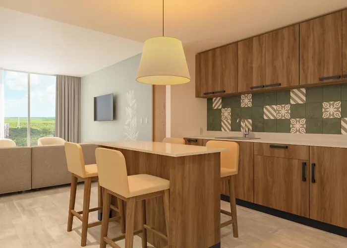 Hyatt Place Cancun Airport