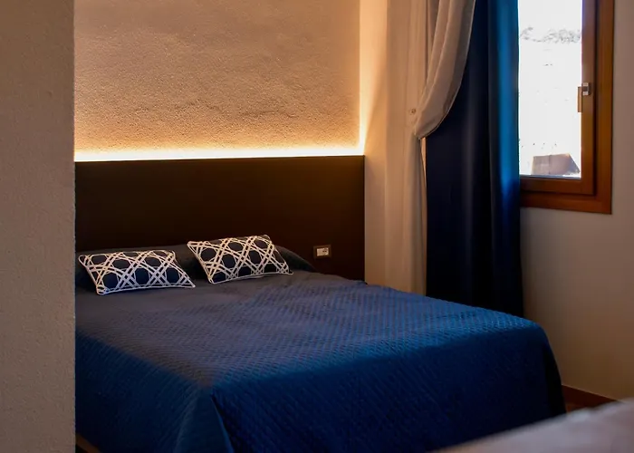 Vie D'Alt Wine And Rooms