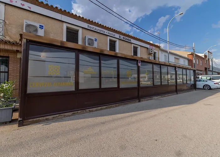Hostal El Bomba