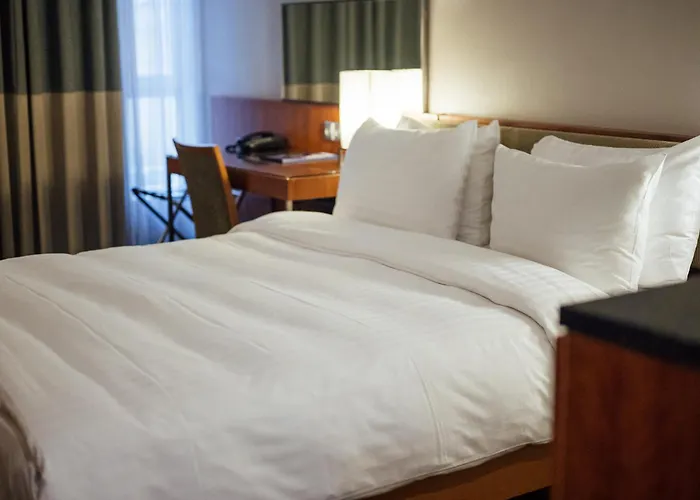 Peakture Hotel
