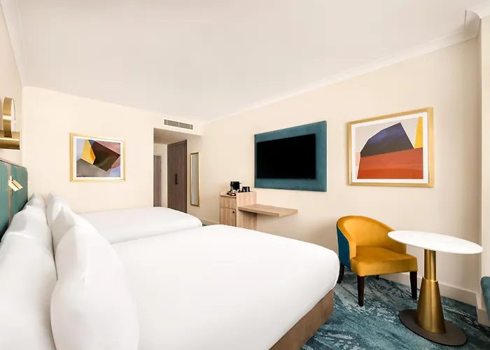 Hotel Crowne Plaza Gerrards Cross By Ihg Beaconsfield