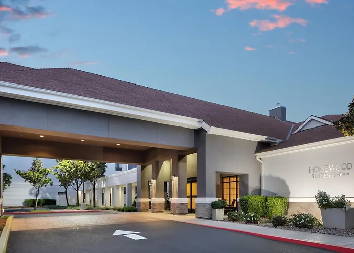 Homewood Suites By Hilton Fresno