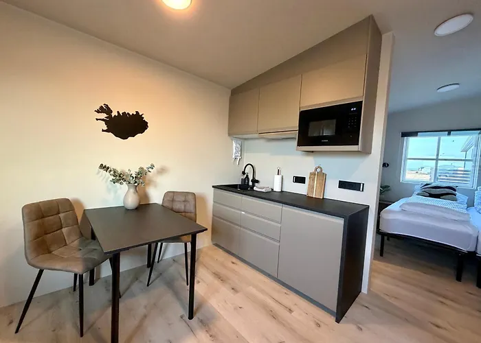 Garthur Apartments Gardur