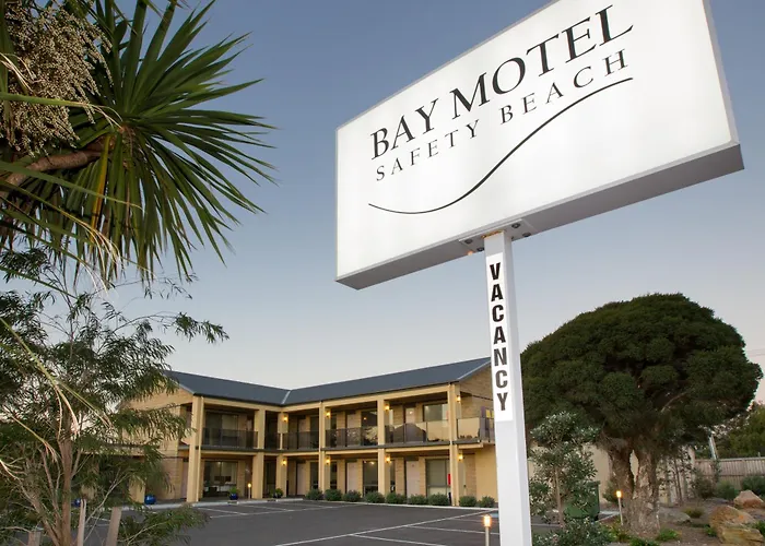 Bay Motel Safety Beach