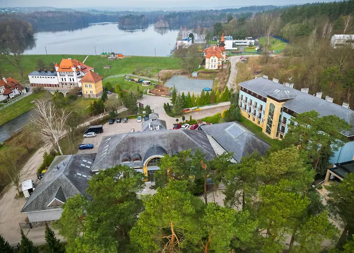 4 Pory Roku Resort Sauna & Spa