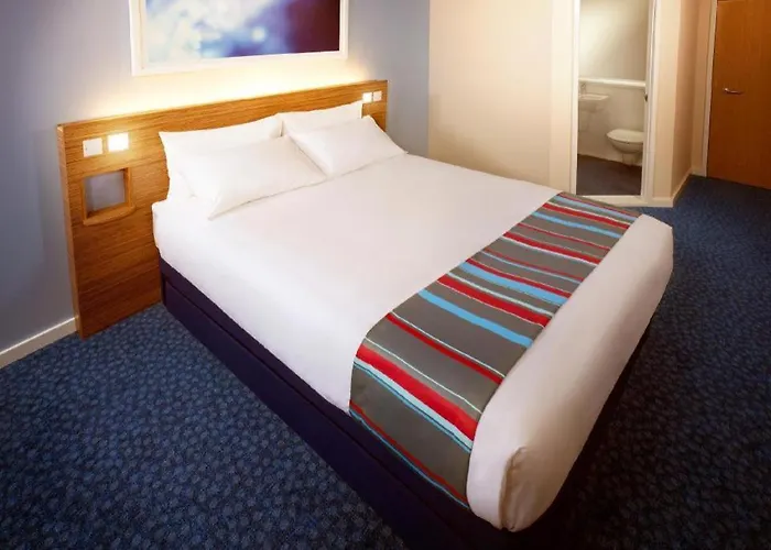 Travelodge Wirral Eastham