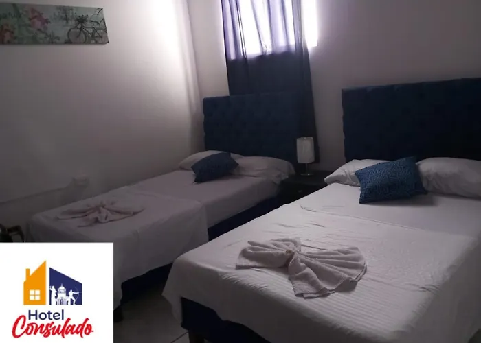 HOTEL CONSULADO Junto al Consulado de Venezuela