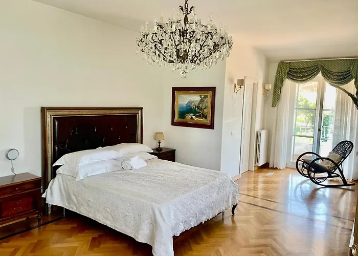Villa Rosa