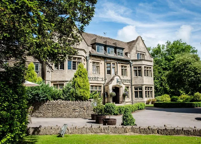 The Hare & Hounds Hotel