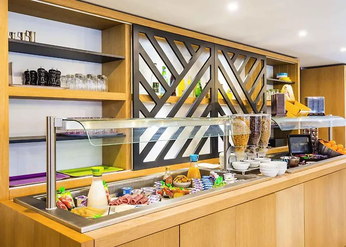 Hotel ibis Styles Rouen Val De Reuil à Val-de-Reuil