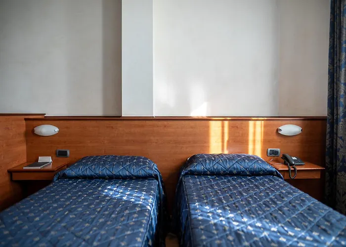 Point Hotel