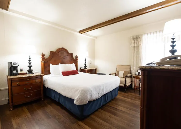 Fireside Inn And Suites