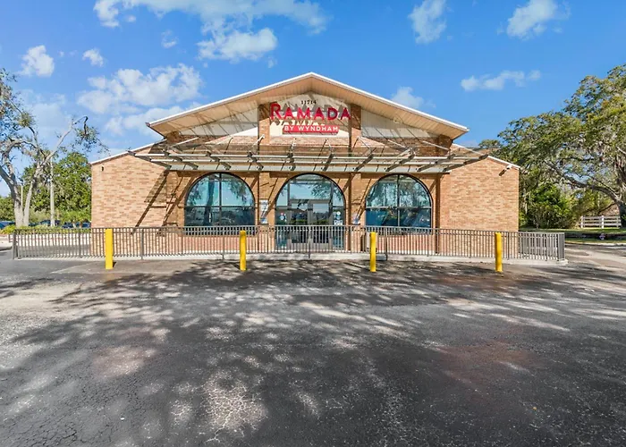 Ramada By Wyndham Temple Terrace/Tampa North