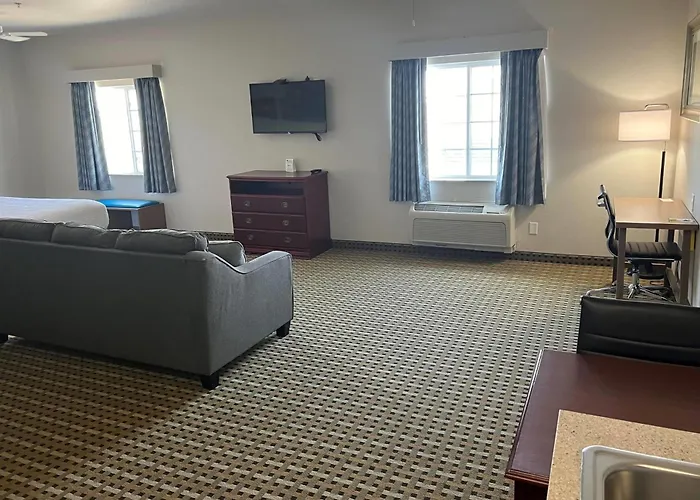 Days Inn & Suites By Wyndham Ne