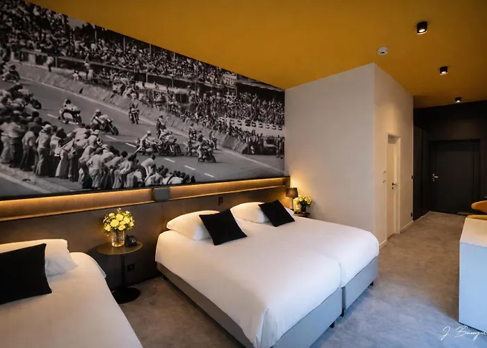 La Reine Hôtel, City Centre Spa