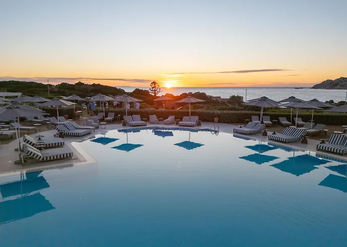 Hotel Mangia'S Santa Teresa Sardinia, Curio Collection By Hilton Santa Teresa Gallura