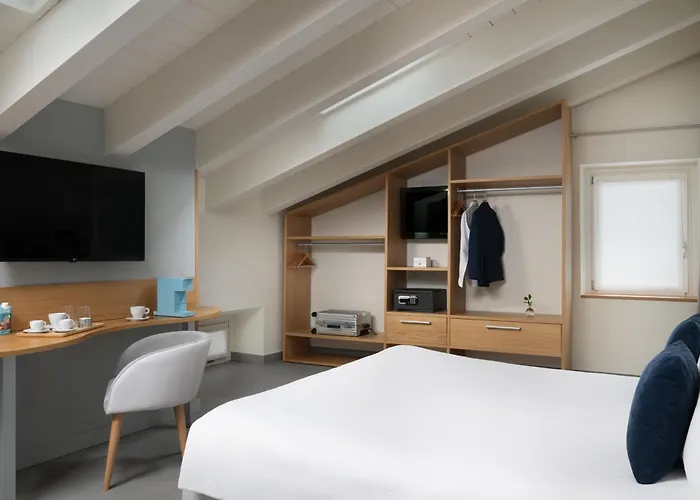 Avenue Boutique Hotel