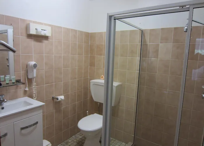 Cowra Crest Motel