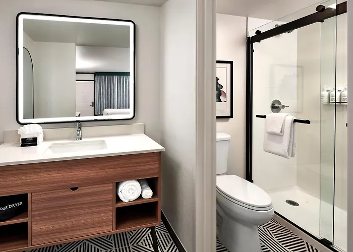 La Quinta By Wyndham -Newbury Park